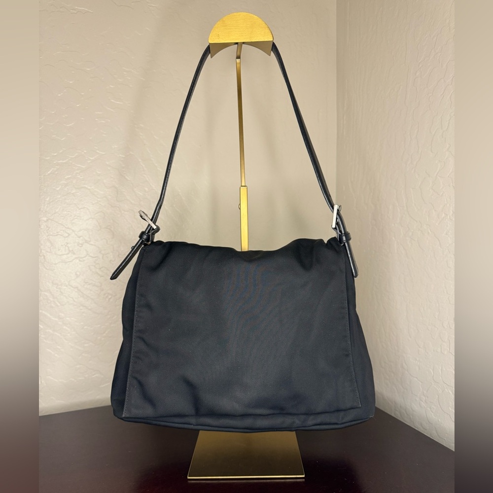 COACH VINTAGE NYLON SHOULDER BAG